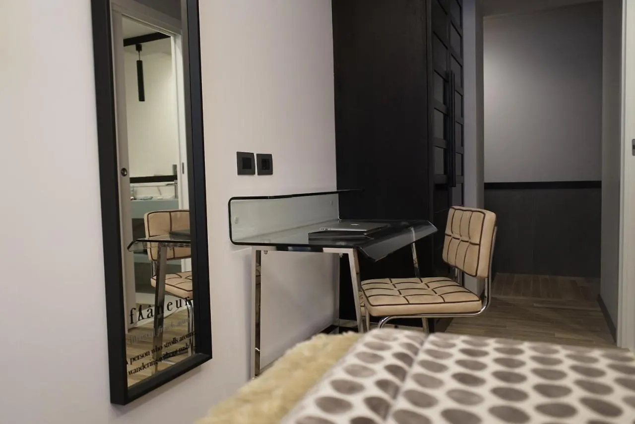 Flaneur Suites Corso Rom