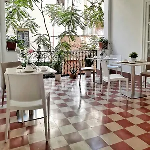 Ai 2*, Palermo Italia