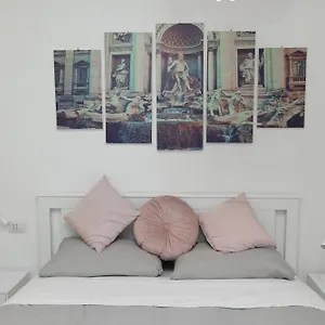 Tatil Evi Martina A Piazza Del Popolo, Roma