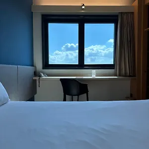 Ibis Fiera Ξενοδοχείο
